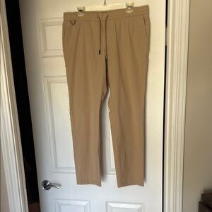 Hugo Boss Tan Chinos Versatile Cotton Blend